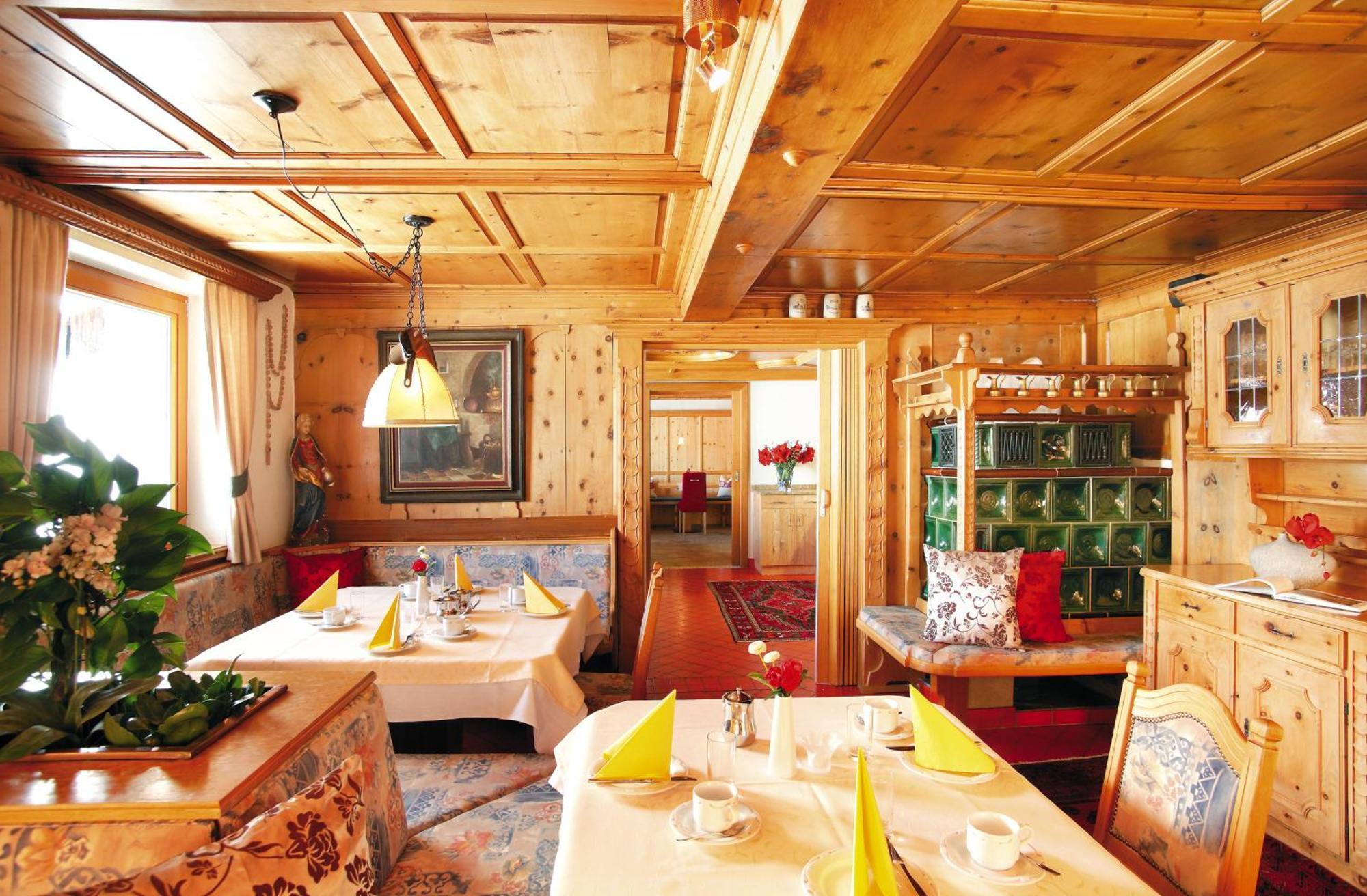 Appartement Hotel Garni Matthaeuserhof แกร์ลอส ภายนอก รูปภาพ