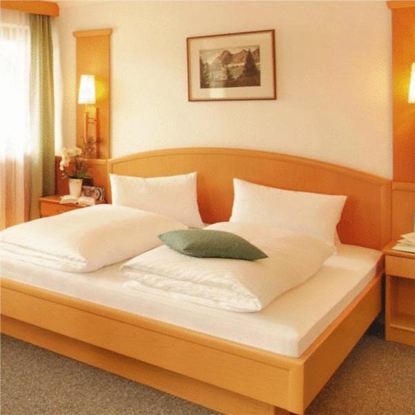 Appartement Hotel Garni Matthaeuserhof แกร์ลอส ภายนอก รูปภาพ